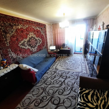 Продам квартиру, Байрона пр-т , 2 кім., 45 м², косметический ремонт 