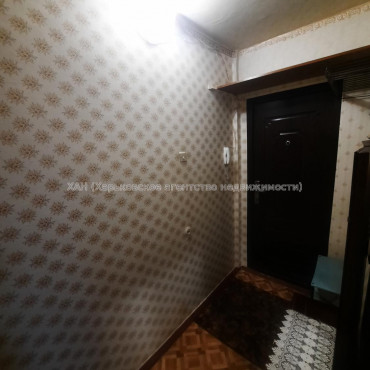 Продам квартиру, Байрона пр-т , 2 кім., 45 м², косметический ремонт 