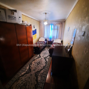 Продам квартиру, Байрона пр-т , 2 кім., 45 м², косметический ремонт 