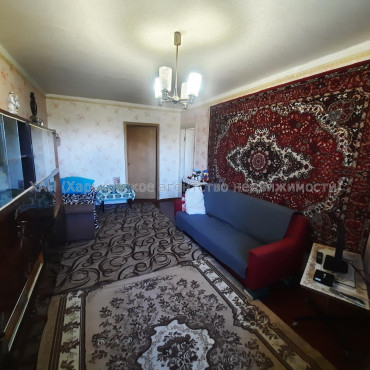 Продам квартиру, Байрона пр-т , 2 кім., 45 м², косметический ремонт 