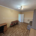 Продам квартиру, Гвардейцев Широнинцев ул. , 1  ком., 33 м², косметический ремонт 