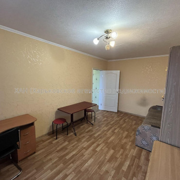 Продам квартиру, Гвардейцев Широнинцев ул. , 1  ком., 33 м², косметический ремонт 