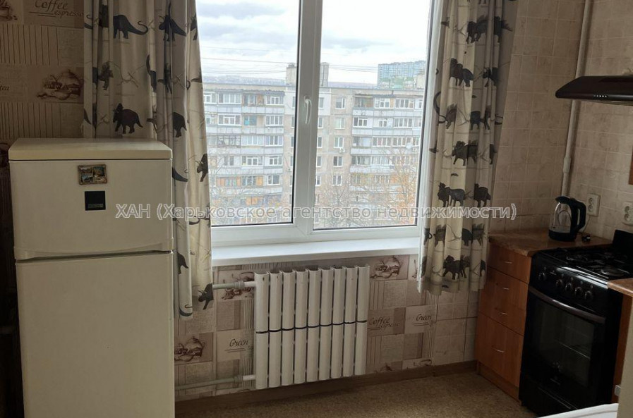 Продам квартиру, Гвардейцев Широнинцев ул. , 1  ком., 33 м², косметический ремонт 