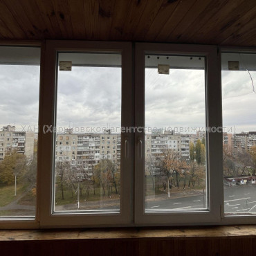 Продам квартиру, Гвардейцев Широнинцев ул. , 1  ком., 33 м², косметический ремонт 