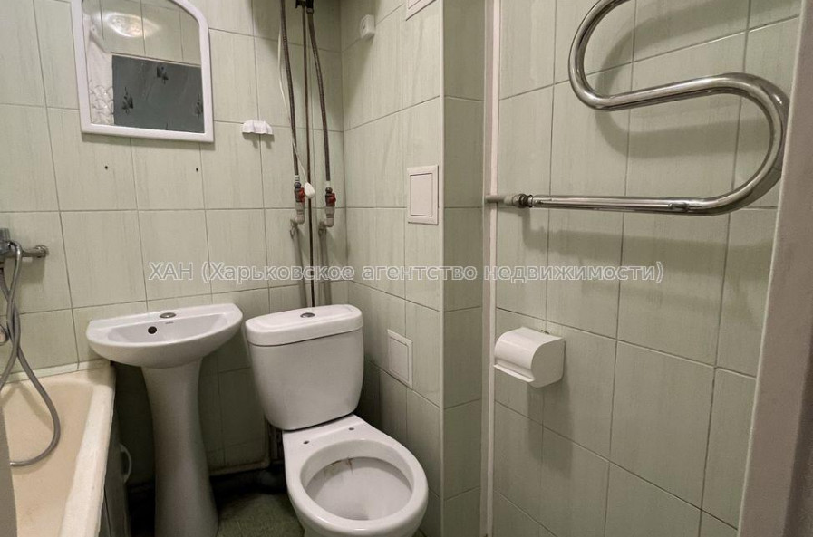 Продам квартиру, Гвардейцев Широнинцев ул. , 1  ком., 33 м², косметический ремонт 
