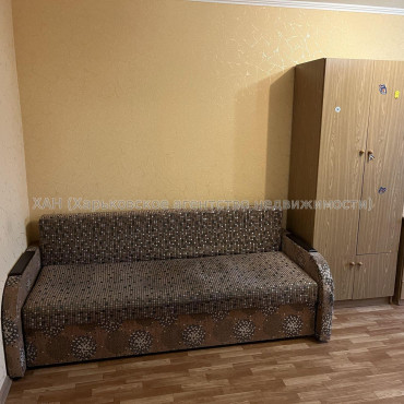 Продам квартиру, Гвардейцев Широнинцев ул. , 1  ком., 33 м², косметический ремонт 