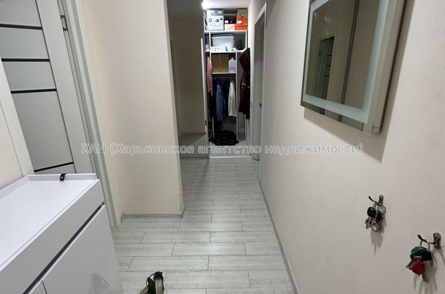 Продам квартиру, Гвардейцев Широнинцев ул. , 2 кім., 45 м², капитальный ремонт 