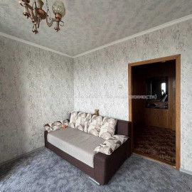 Продам квартиру, Ильинская ул. , 3  ком., 70 м², частичный ремонт