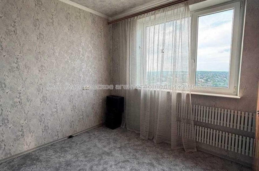 Продам квартиру, Ильинская ул. , 3  ком., 70 м², частичный ремонт 