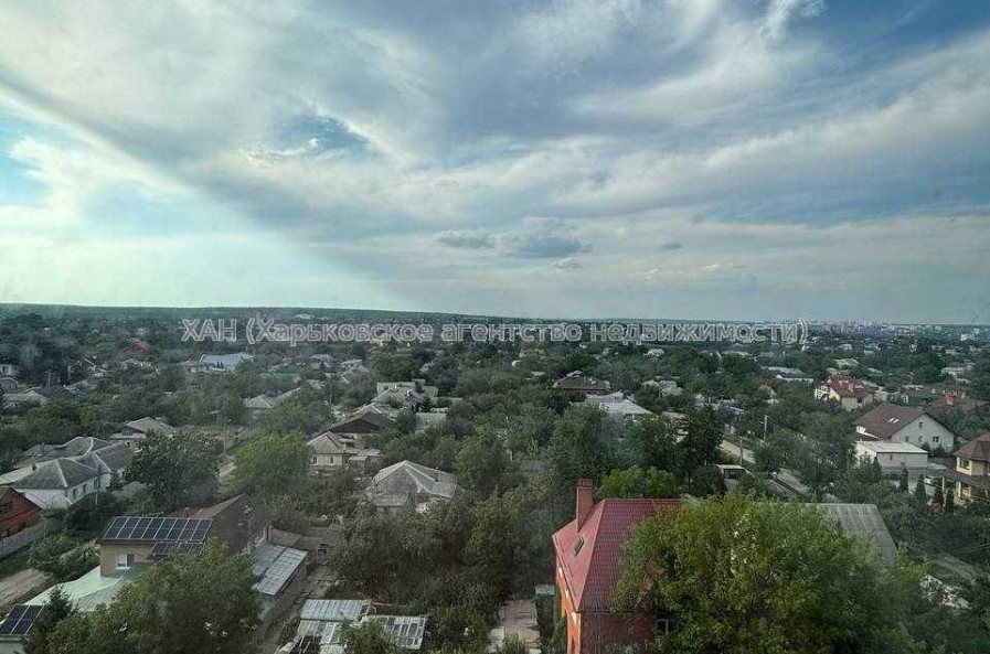 Продам квартиру, Ильинская ул. , 3  ком., 70 м², частичный ремонт 