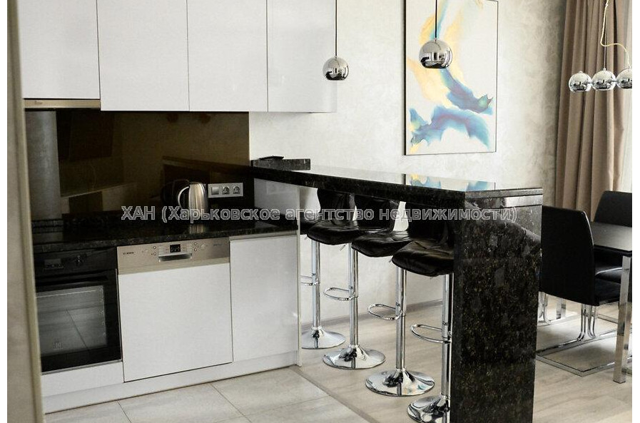 Продам квартиру, Науки просп. , 3  ком., 106 м², авторский дизайн 