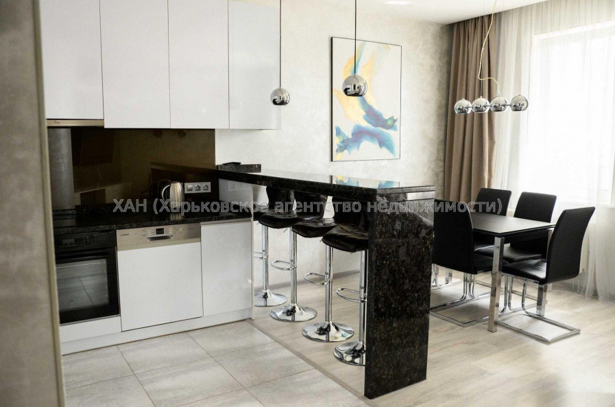 Продам квартиру, Науки просп. , 3  ком., 106 м², авторский дизайн 