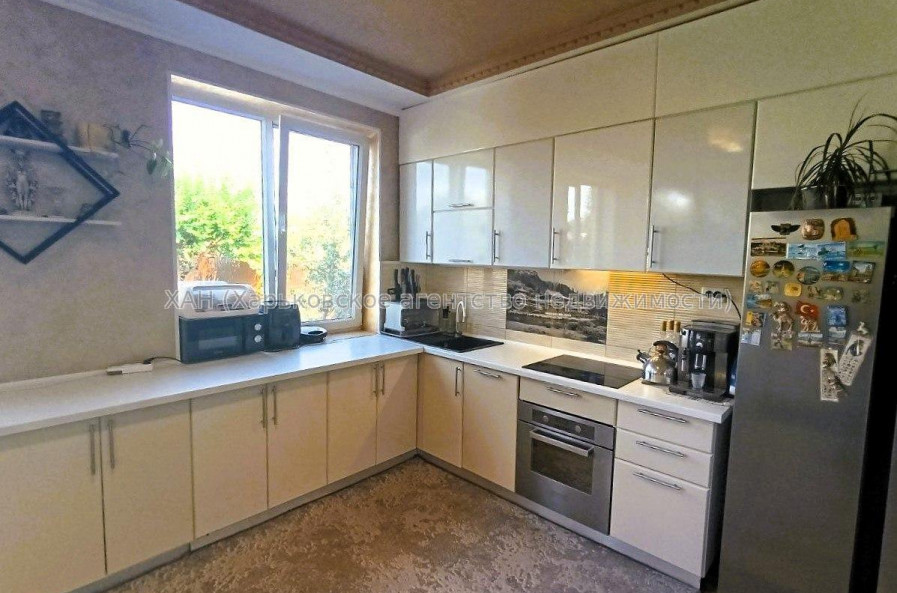 Продам дом, Пестеля ул. , 160 м², 6 сот., капитальный ремонт 