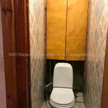 Продам квартиру, Соборности Украины ул. , 203 , 3 кім., 68 м², частичный ремонт 