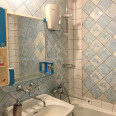 Продам квартиру, Соборности Украины ул. , 203 , 3  ком., 68 м², частичный ремонт 