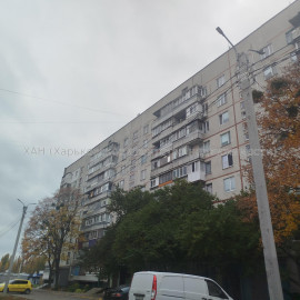 Продам квартиру, Каркача Ивана бульв. , 1 кім., 38 м², без ремонта