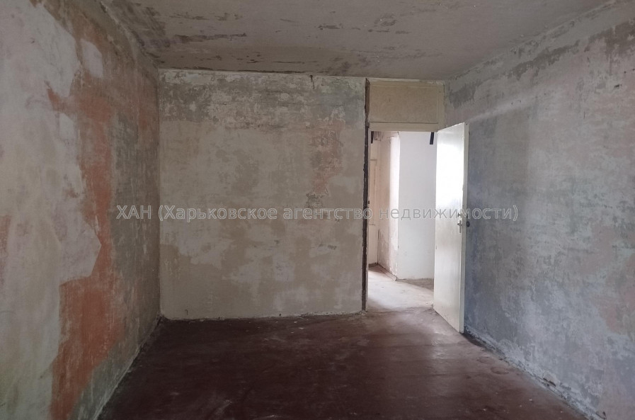 Продам квартиру, Каркача Ивана бульв. , 1 кім., 38 м², без ремонта 