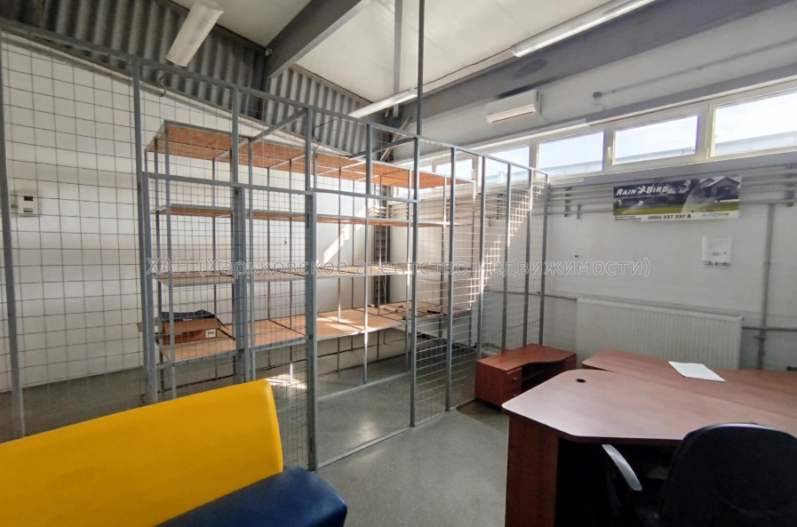 Сдам нежилую недвижимость, склад , 1  ком., 30.50 м², косметический ремонт 