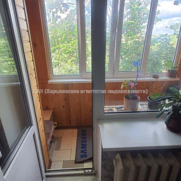 Продам квартиру, Волонтерская ул. , 3 кім., 57 м², косметический ремонт 