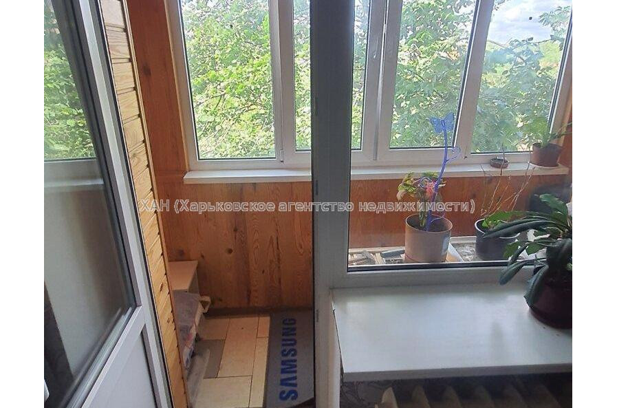 Продам квартиру, Волонтерская ул. , 3 кім., 57 м², косметический ремонт 