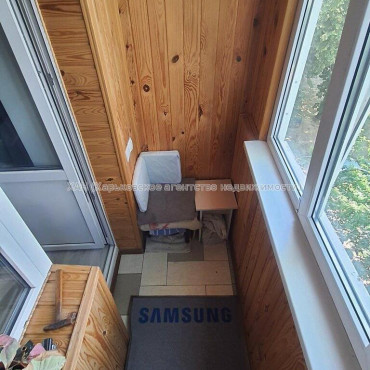 Продам квартиру, Волонтерская ул. , 3 кім., 57 м², косметический ремонт 