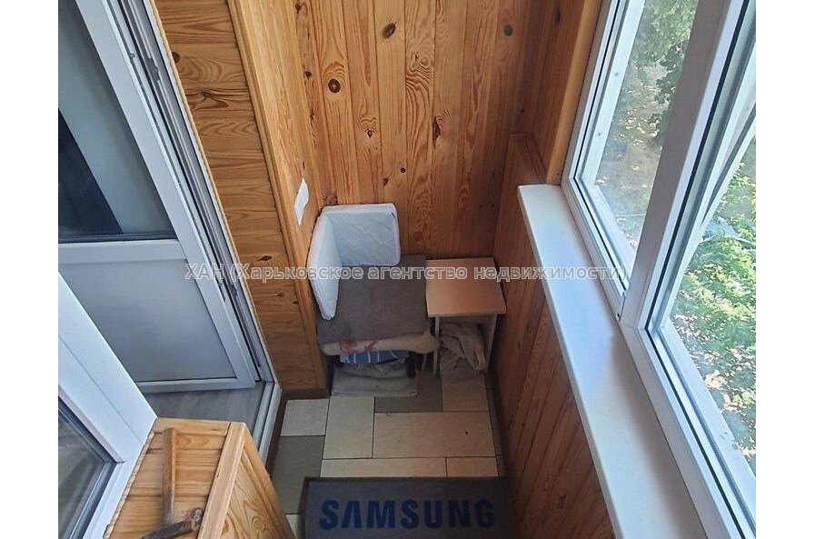 Продам квартиру, Волонтерская ул. , 3 кім., 57 м², косметический ремонт 