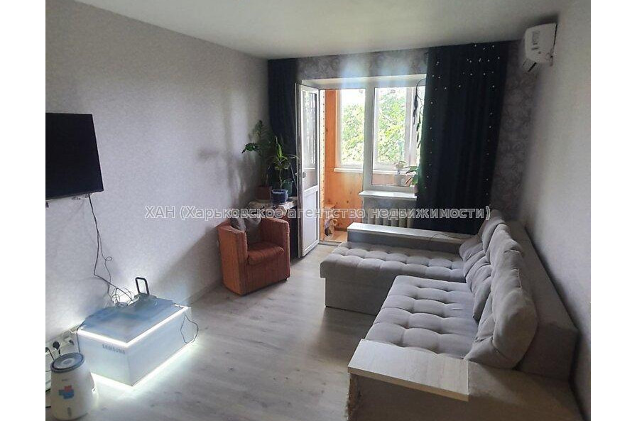 Продам квартиру, Волонтерская ул. , 3  ком., 57 м², косметический ремонт 