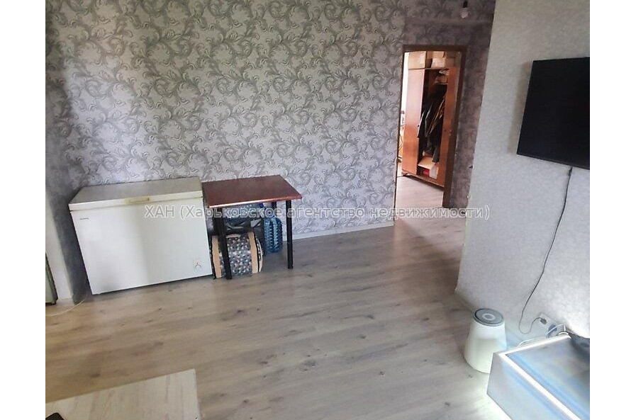 Продам квартиру, Волонтерская ул. , 3  ком., 57 м², косметический ремонт 