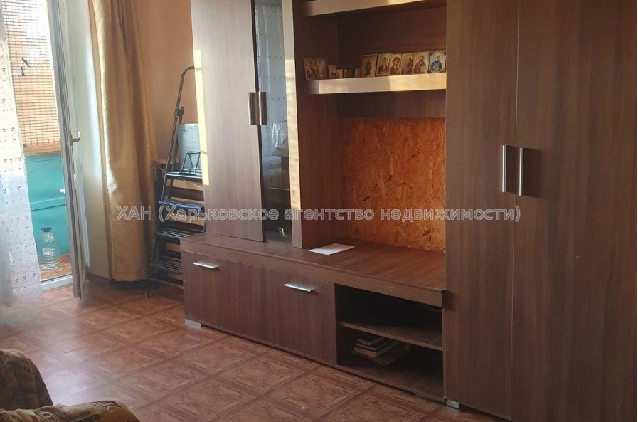 Продам квартиру, 1 кім., 43 м², косметический ремонт 