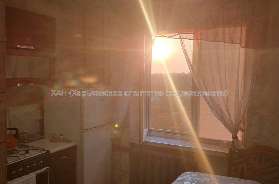 Продам квартиру, 1 кім., 43 м², косметический ремонт 