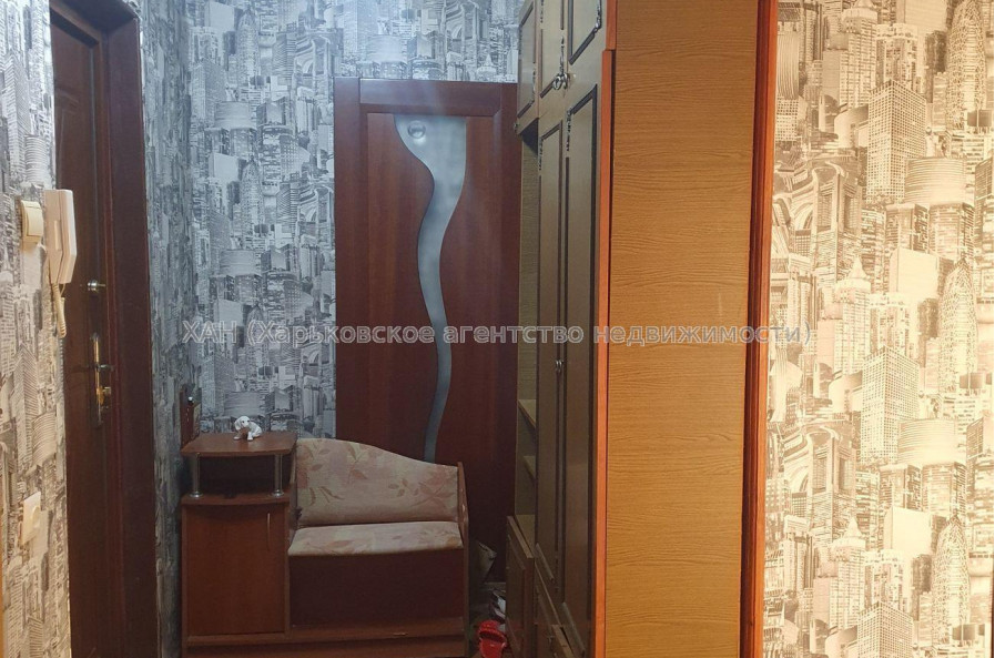 Продам квартиру, 1 кім., 43 м², косметический ремонт 