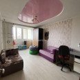Продам квартиру, Тракторостроителей просп. , 3 кім., 73 м², капитальный ремонт 