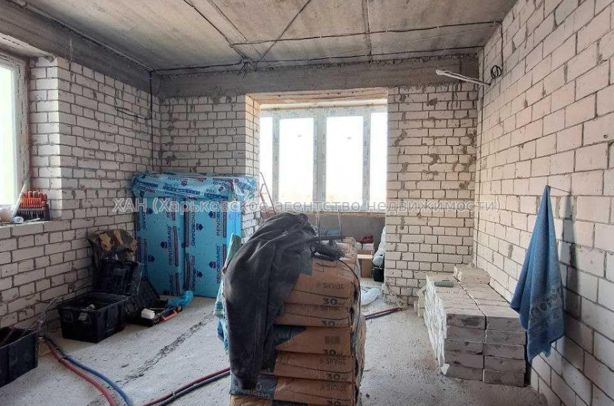 Продам квартиру, Рогатинская Левада ул. , 2 кім., 69 м², без внутренних работ 