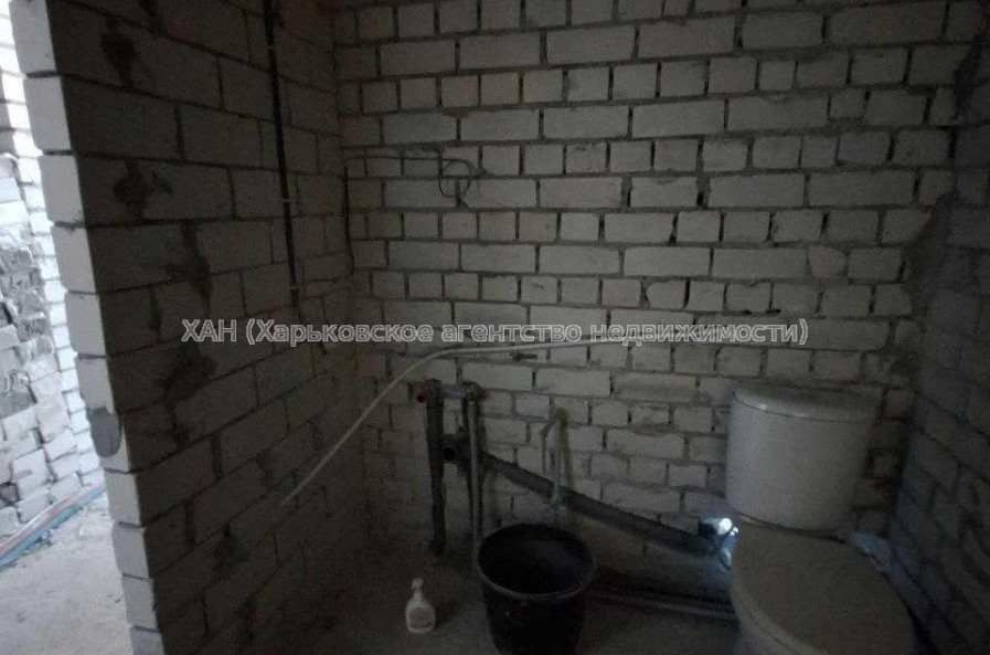 Продам квартиру, Рогатинская Левада ул. , 2 кім., 69 м², без внутренних работ 