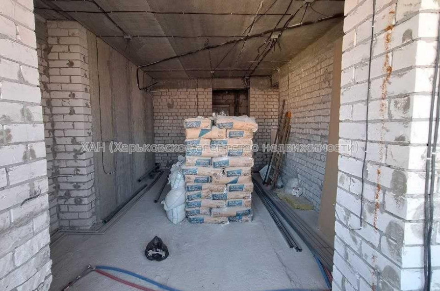 Продам квартиру, Рогатинская Левада ул. , 2 кім., 69 м², без внутренних работ 