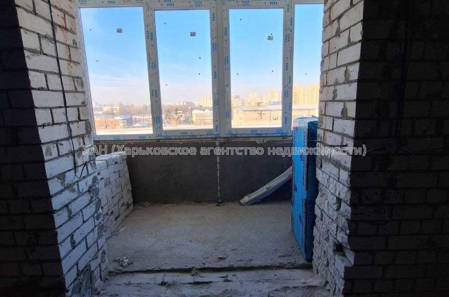 Продам квартиру, Рогатинская Левада ул. , 2 кім., 69 м², без внутренних работ 