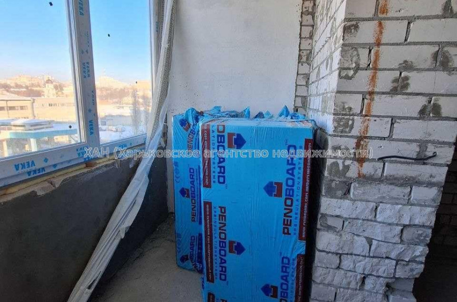 Продам квартиру, Рогатинская Левада ул. , 2 кім., 69 м², без внутренних работ 