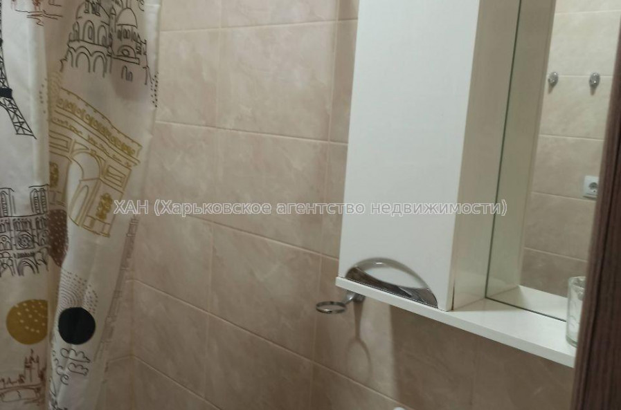 Продам квартиру, Академиков Ахиезеров ул. , 1  ком., 20 м², евроремонт 