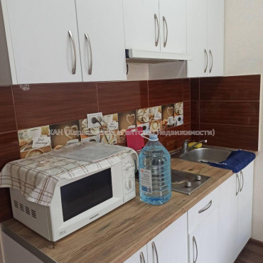 Продам квартиру, Академиков Ахиезеров ул. , 1  ком., 20 м², евроремонт 