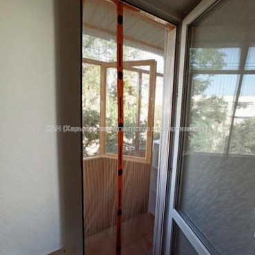 Продам квартиру, Михаила Комарова ул. , 2 кім., 50 м², евроремонт 