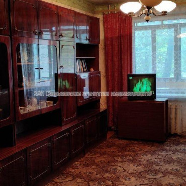 Продам квартиру, Плиточная ул. , 1  ком., 40.70 м², косметический ремонт 