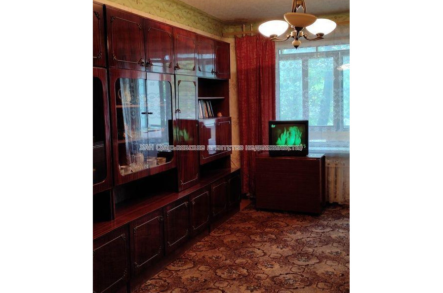 Продам квартиру, Плиточная ул. , 1  ком., 40.70 м², советский ремонт 
