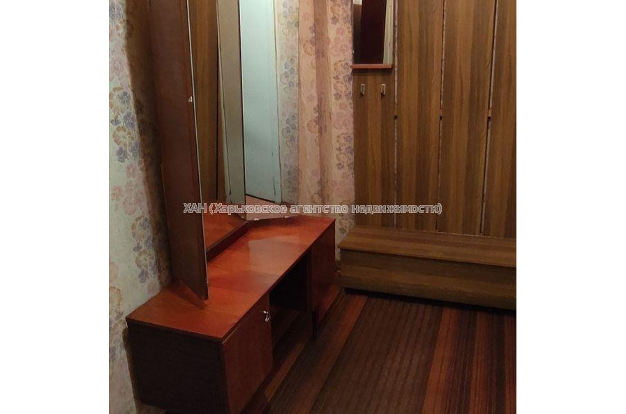 Продам квартиру, Плиточная ул. , 1  ком., 40.70 м², советский ремонт 