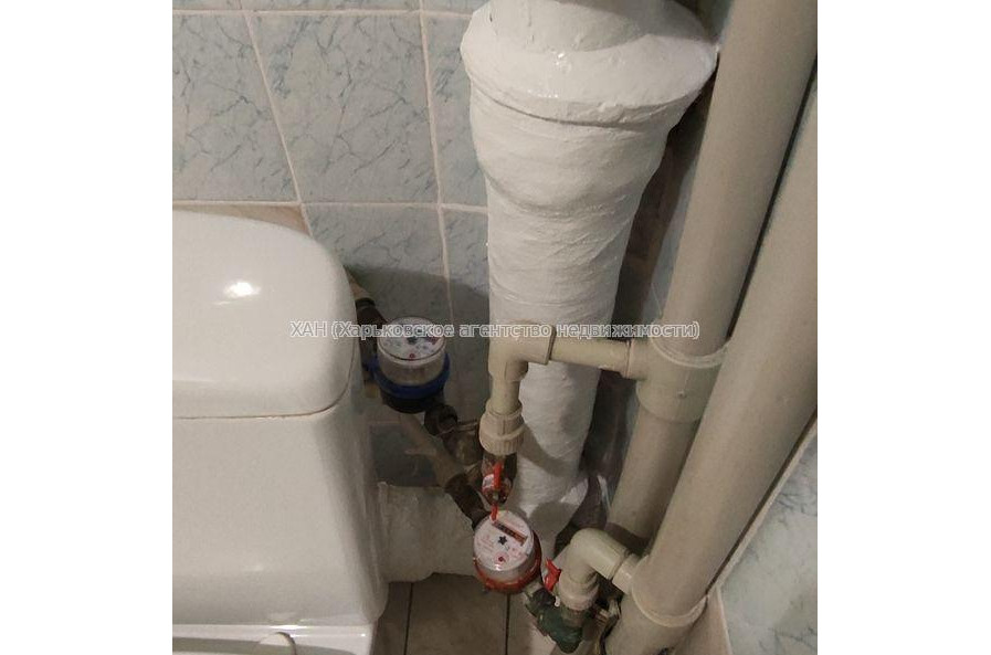 Продам квартиру, Плиточная ул. , 1  ком., 40.70 м², советский ремонт 