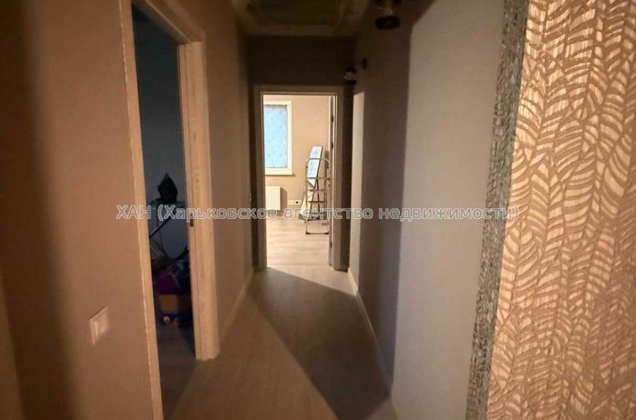 Продам квартиру, Мира ул. , 3  ком., 83.20 м², советский ремонт 