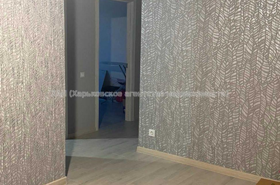 Продам квартиру, Мира ул. , 3  ком., 83.20 м², советский ремонт 