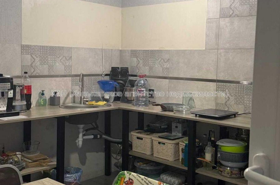Продам квартиру, Мира ул. , 3  ком., 83.20 м², советский ремонт 