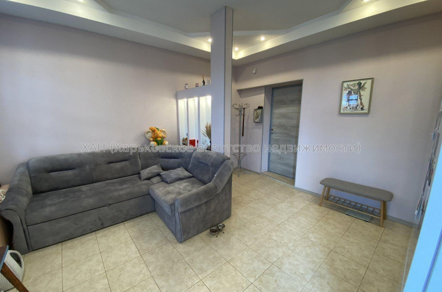 Продам квартиру, 2  ком., 57.20 м², авторский дизайн 