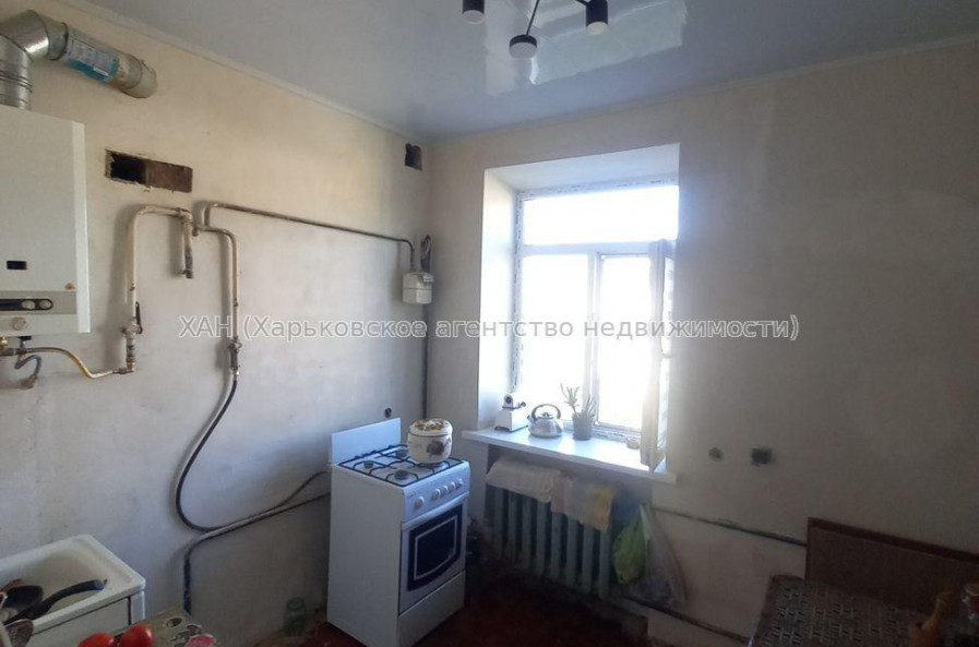 Продам квартиру, Нюрнбергский пер. , 3  ком., 70 м², советский ремонт 