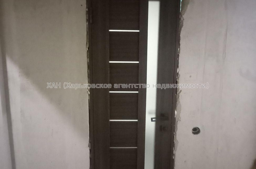 Продам квартиру, Нюрнбергский пер. , 3  ком., 70 м², советский ремонт 